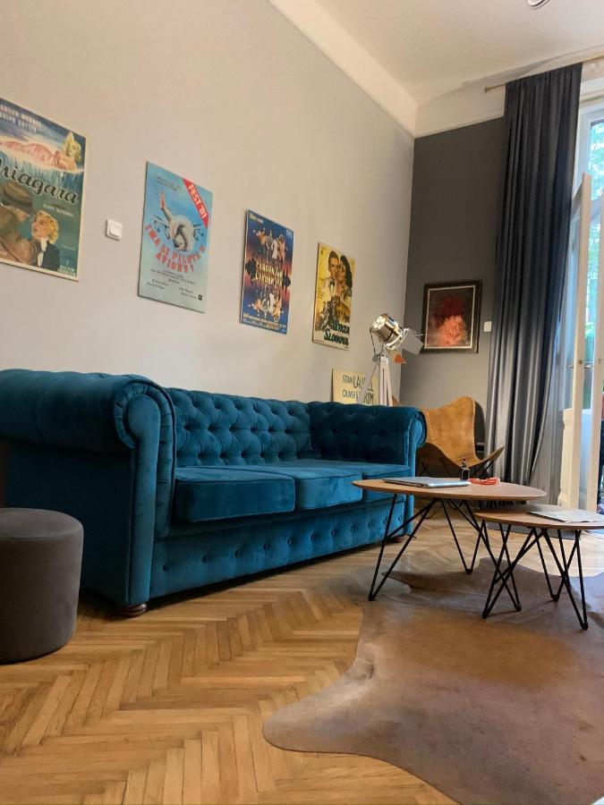 Hostel Sova Novi Sad Luaran gambar